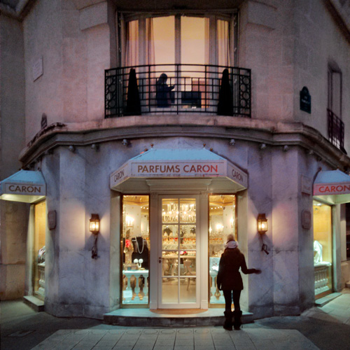Paris | Trocadero, Parfums Caron  Photo